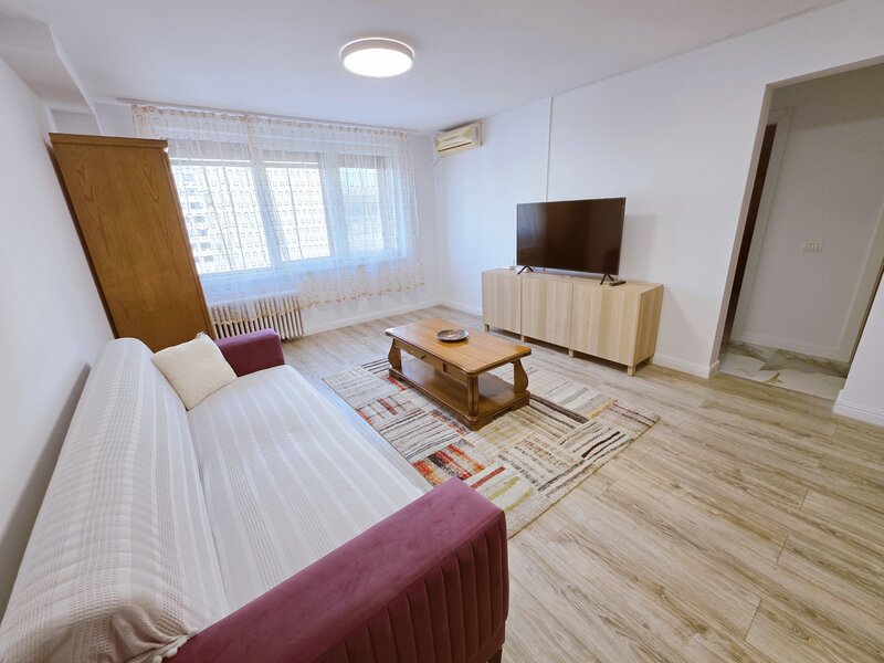 Calea Victoriei Sala Palatului Inchiriere 2 camere etaj 8/9 mobilat