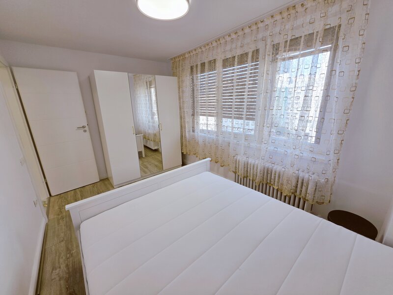 Calea Victoriei Sala Palatului Inchiriere 2 camere etaj 8/9 mobilat