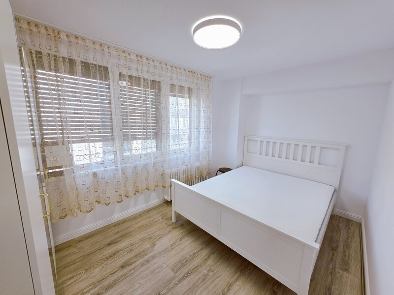 Calea Victoriei Sala Palatului Inchiriere 2 camere etaj 8/9 mobilat